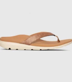 New Groove Womens Women Sandals & Thongs