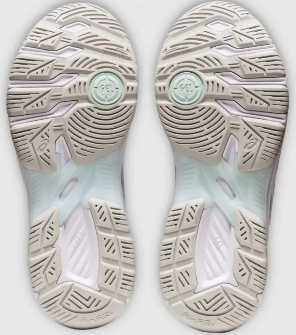 Shop Gel-550Tr (D Wide) Womens Women Train