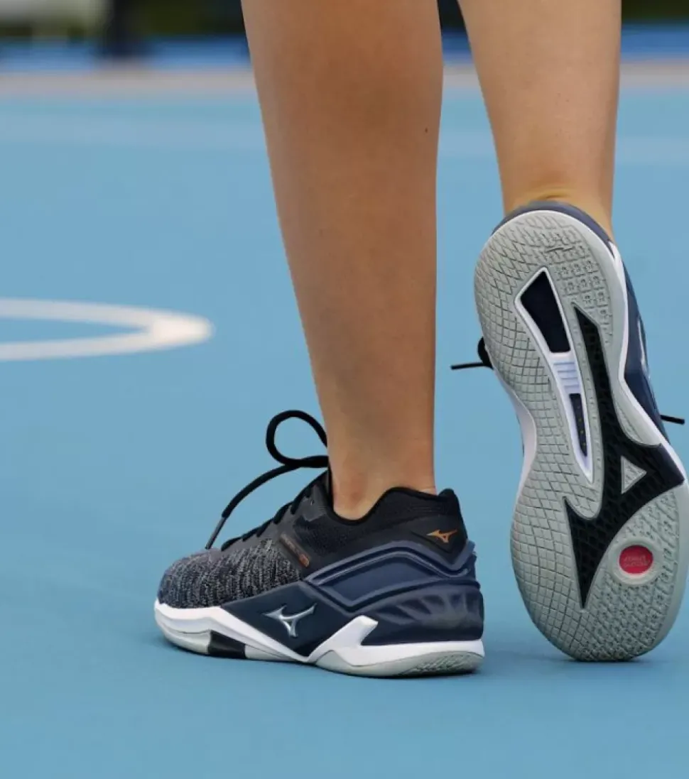 Shop Wave Stealth Neo Womens Netball Shoes Women Netball
