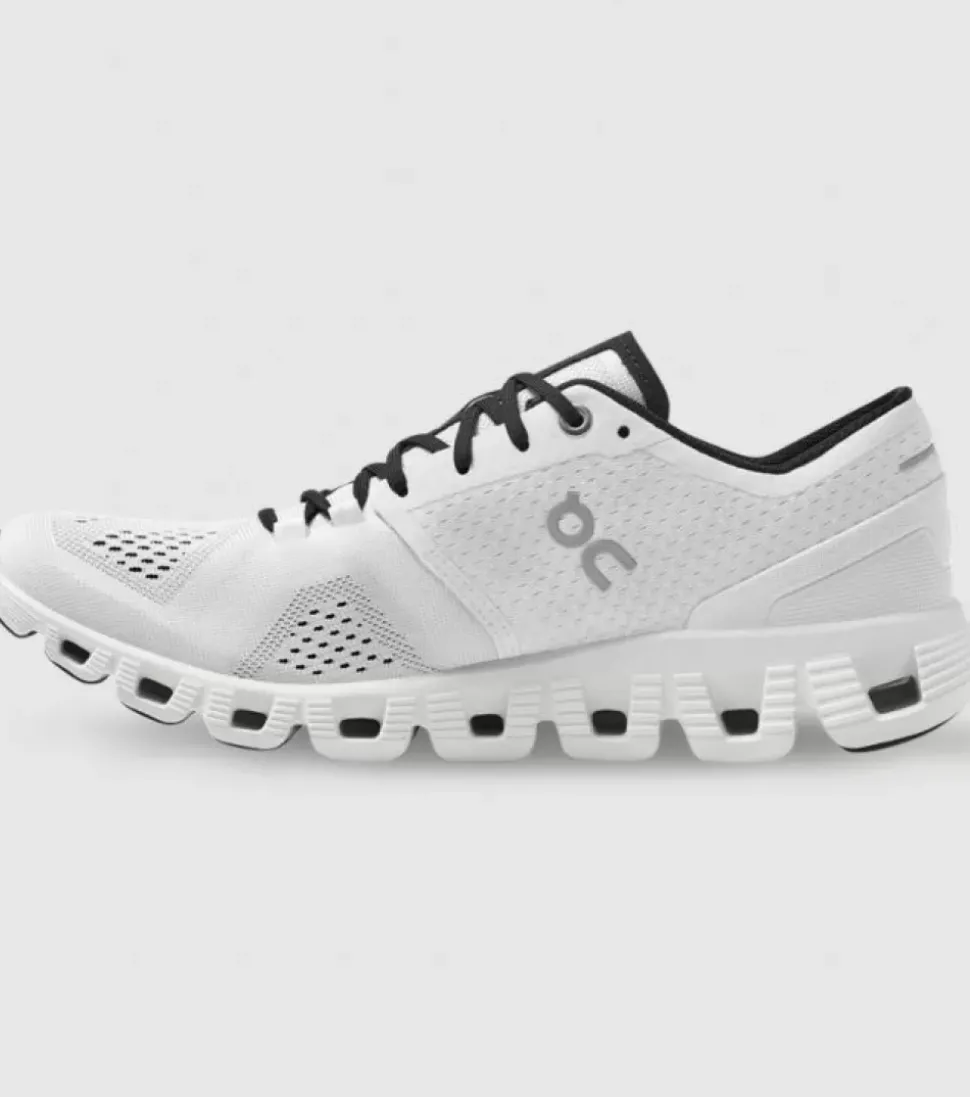 Discount On Cloud X Womens Women Train