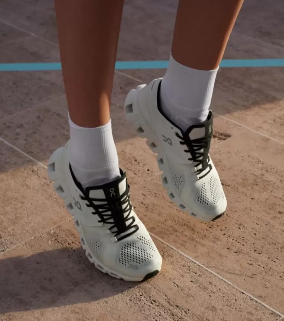 Discount On Cloud X Womens Women Train