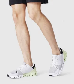 New On Cloudflyer 4 Mens Men Run