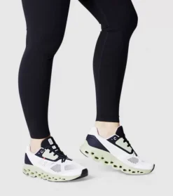 Fashion On Cloudstratus Womens Women Run