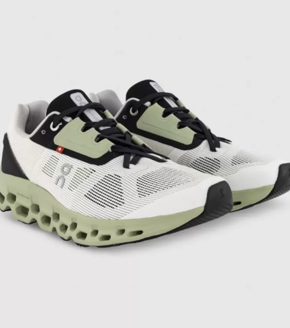 Fashion On Cloudstratus Womens Women Run