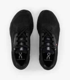 Discount On Cloudstratus Womens Women Run