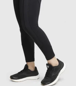 New Triumph 19 Womens Women Run